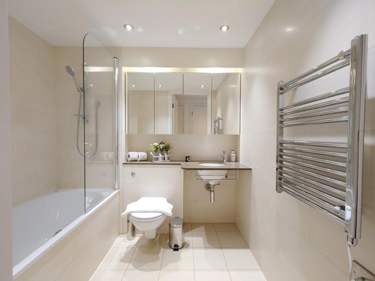 Fully Serviced Two Bed Apartment By Excel & O2 Лондон Экстерьер фото